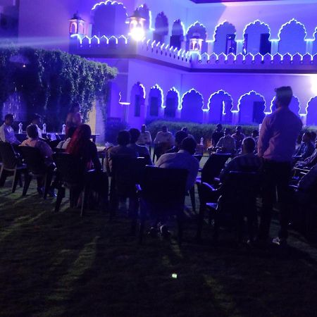Parvat Valley Resort & Spa Pushkar Esterno foto