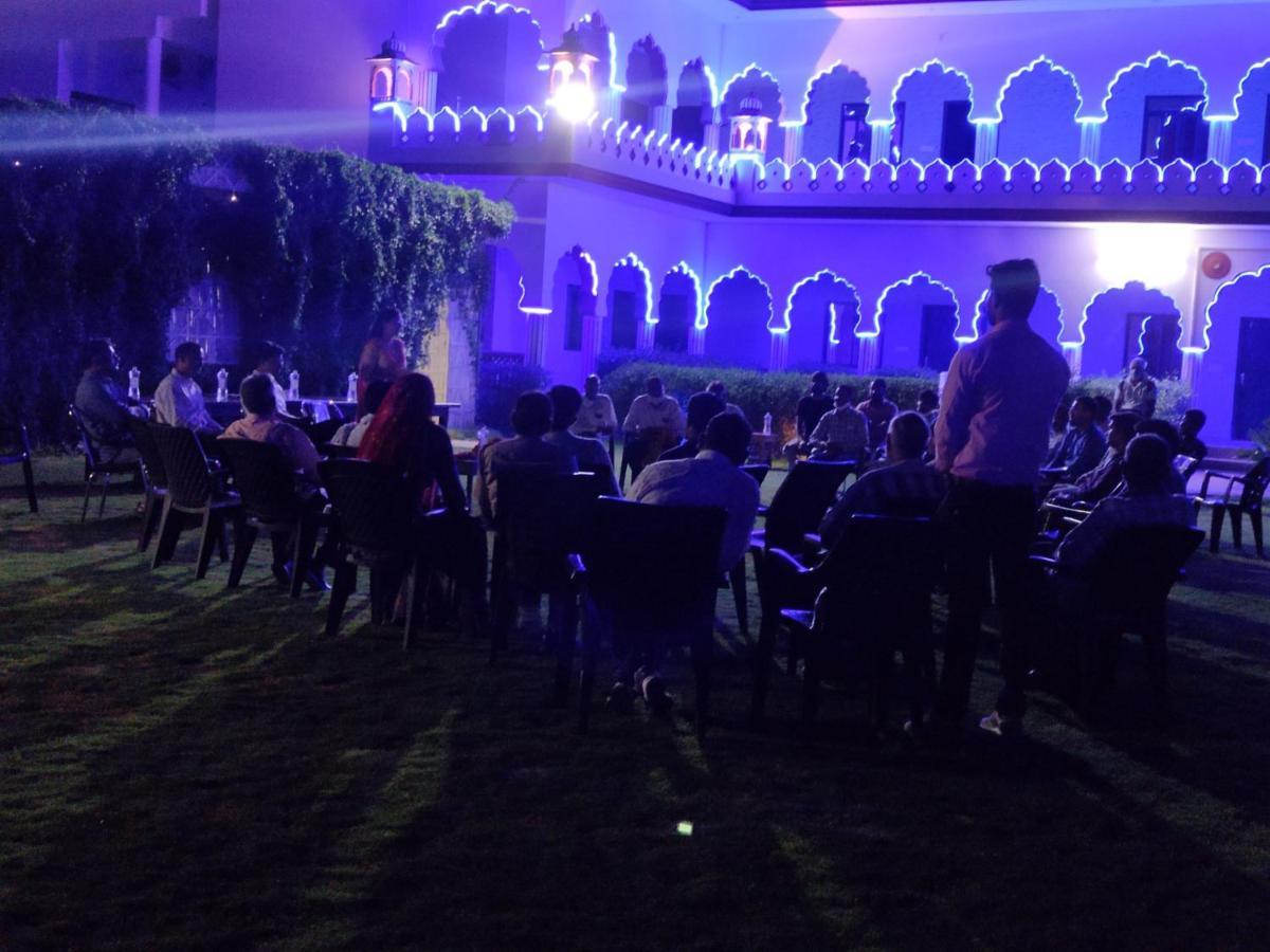 Parvat Valley Resort & Spa Pushkar Esterno foto